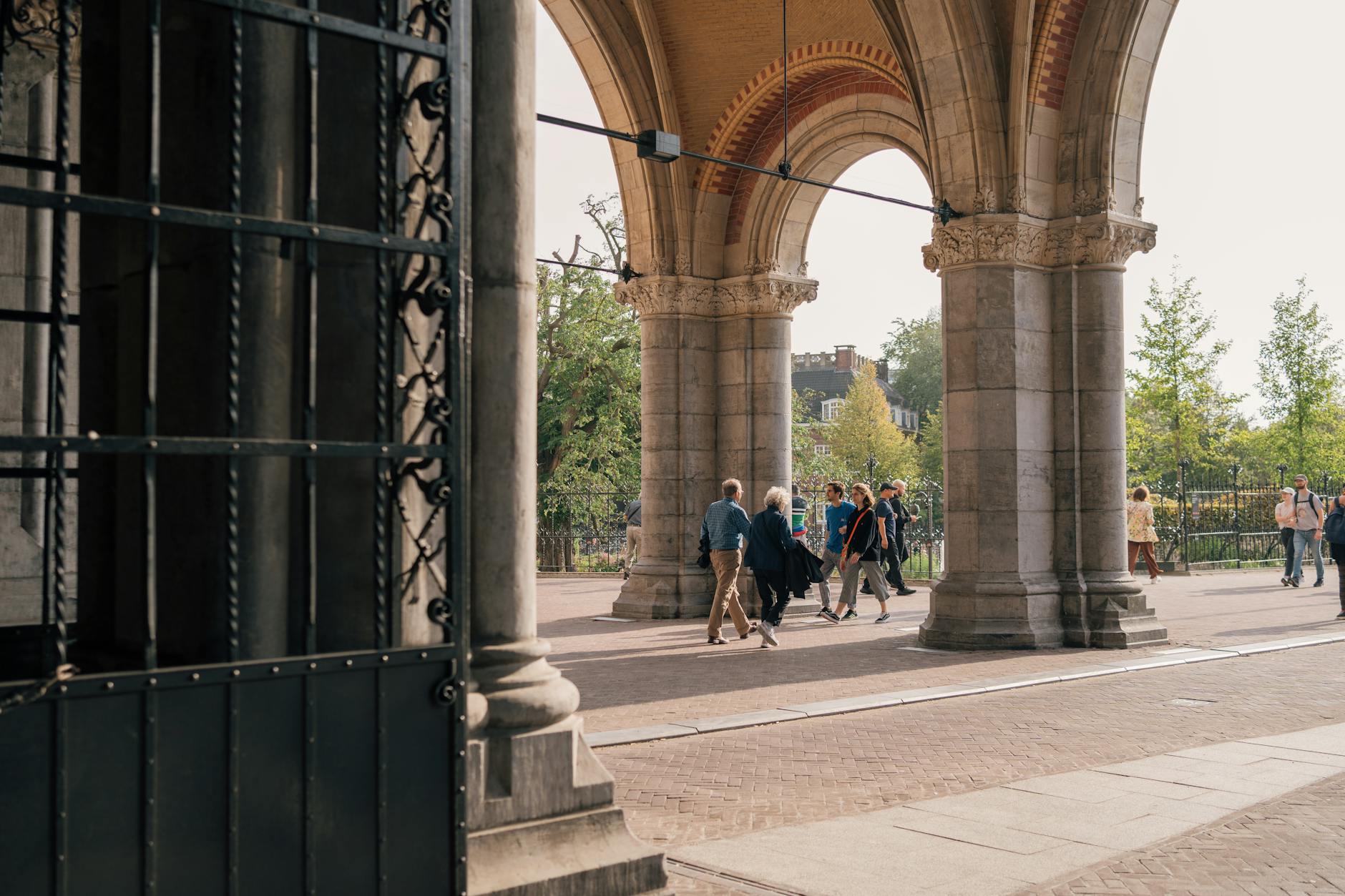 Tourists visiting the Rijksmuseum in Amsterdam - book museums in advance