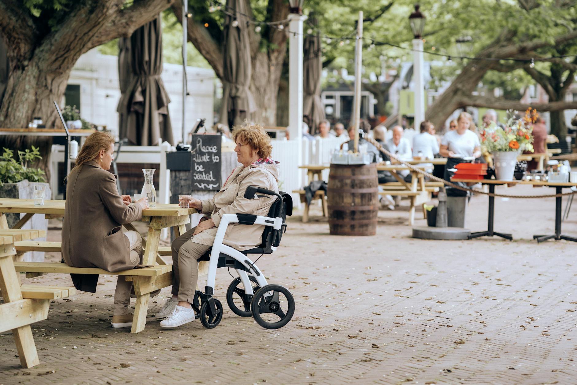 Wheelchair accessible street scene in Amsterdam