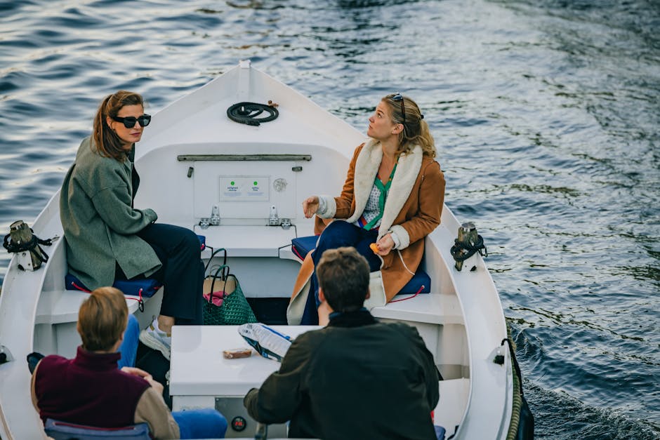 Amsterdam canal boat party friends drinks