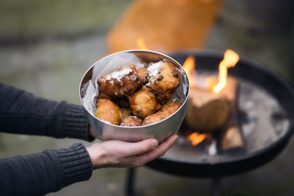 Dutch oliebollen pastry doughnuts new year