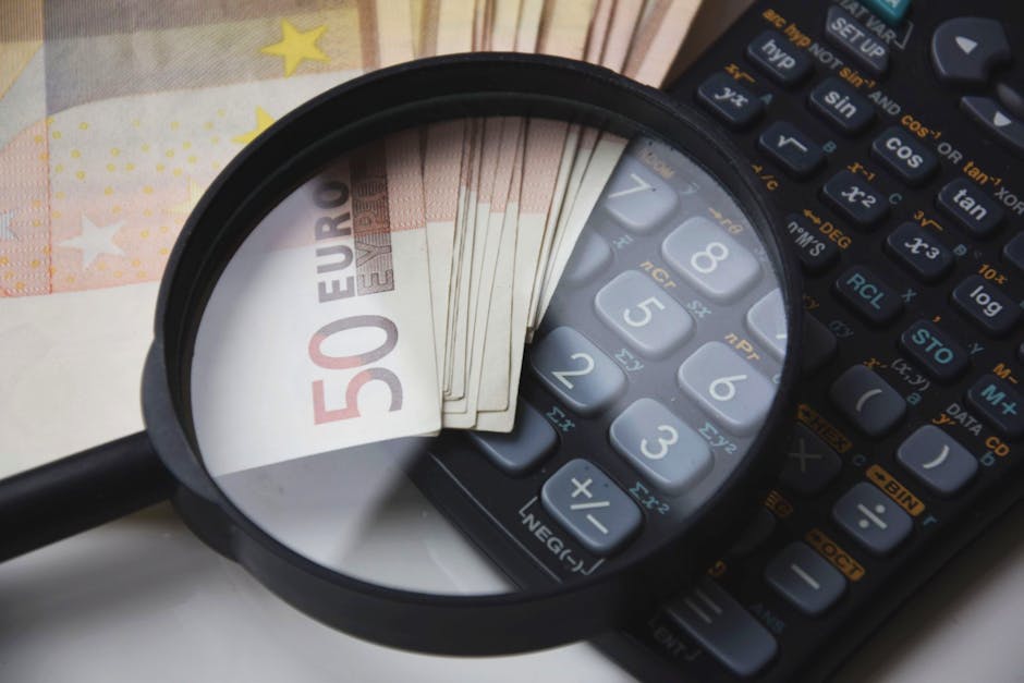 Amsterdam euro money cash budget calculator