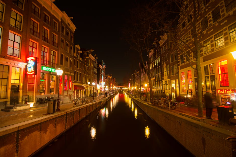 Amsterdam De Wallen canal evening historic