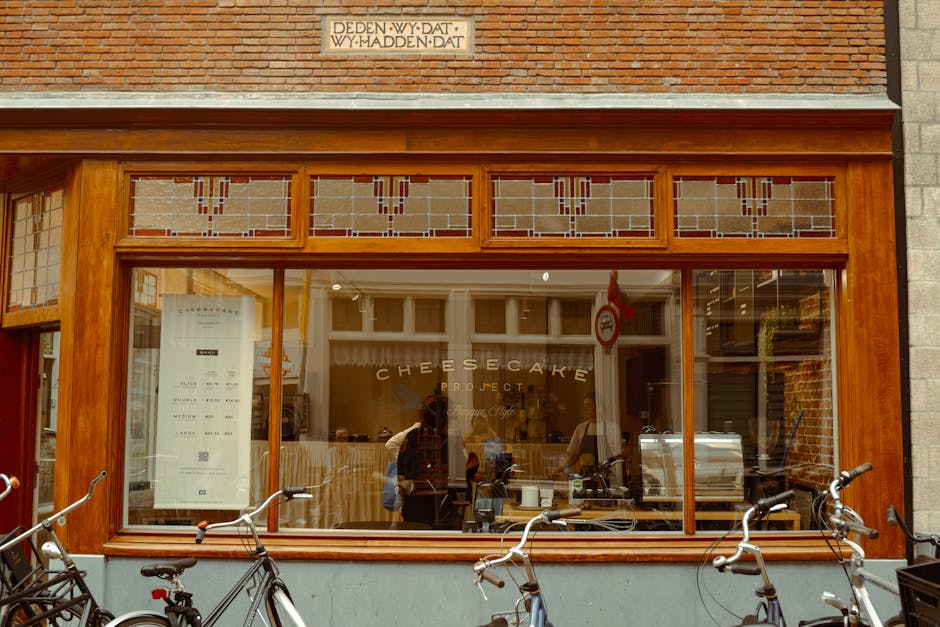 Amsterdam locals conversation friendly cafe
