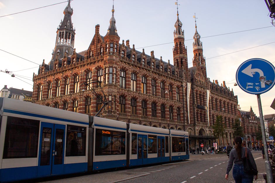 Amsterdam Centraal Station train platform
