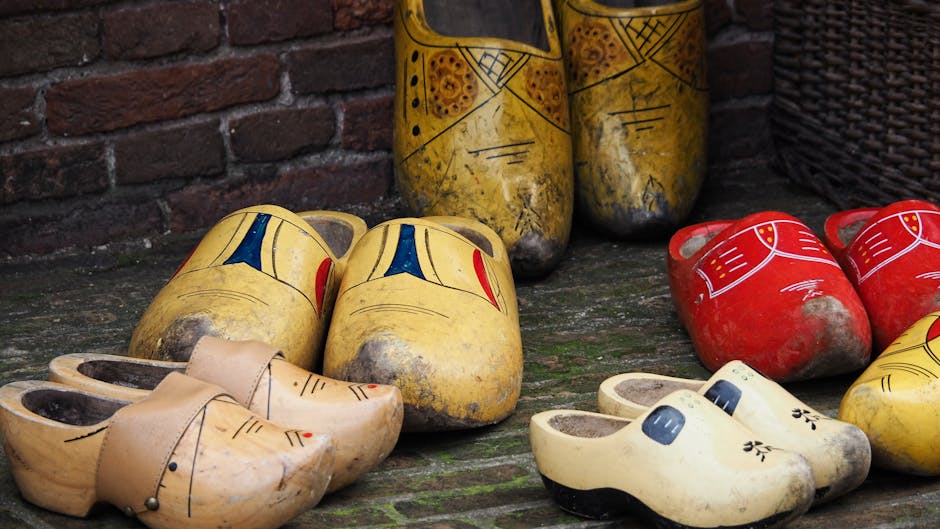 Wooden clogs Dutch klompen workshop