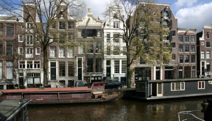 Amsterdam WiFi, SIM Cards & eSIM Guide for Tourists (2026)