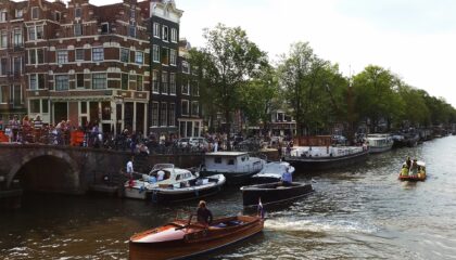 Amsterdam Tap Water, Electricity & Practical Basics (2026)